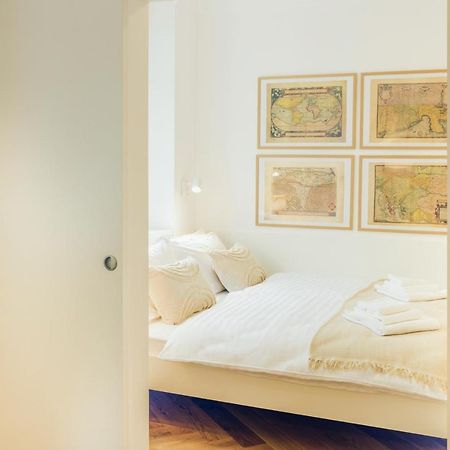 Stylish Apartment In Historical Center Liubliana Exterior foto